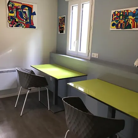 Apartmán Standing Au Coeur De Ville- Argeles-gazost-140 M2-3etoiles *